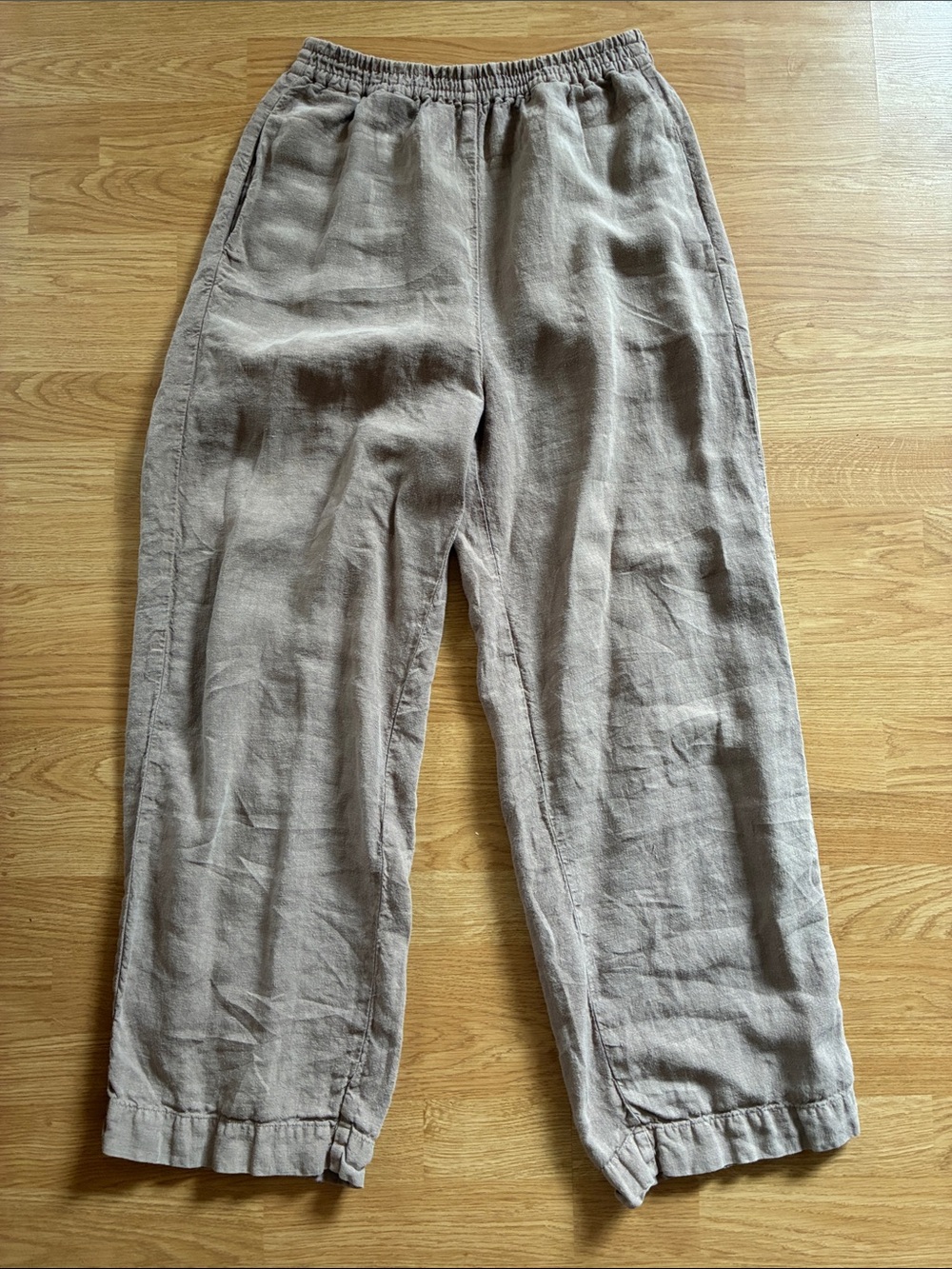 Gillian Steven’s Finley linen pants